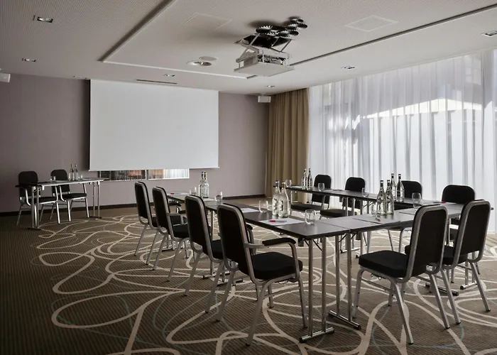 Leonardo Hotel Zurich Airport